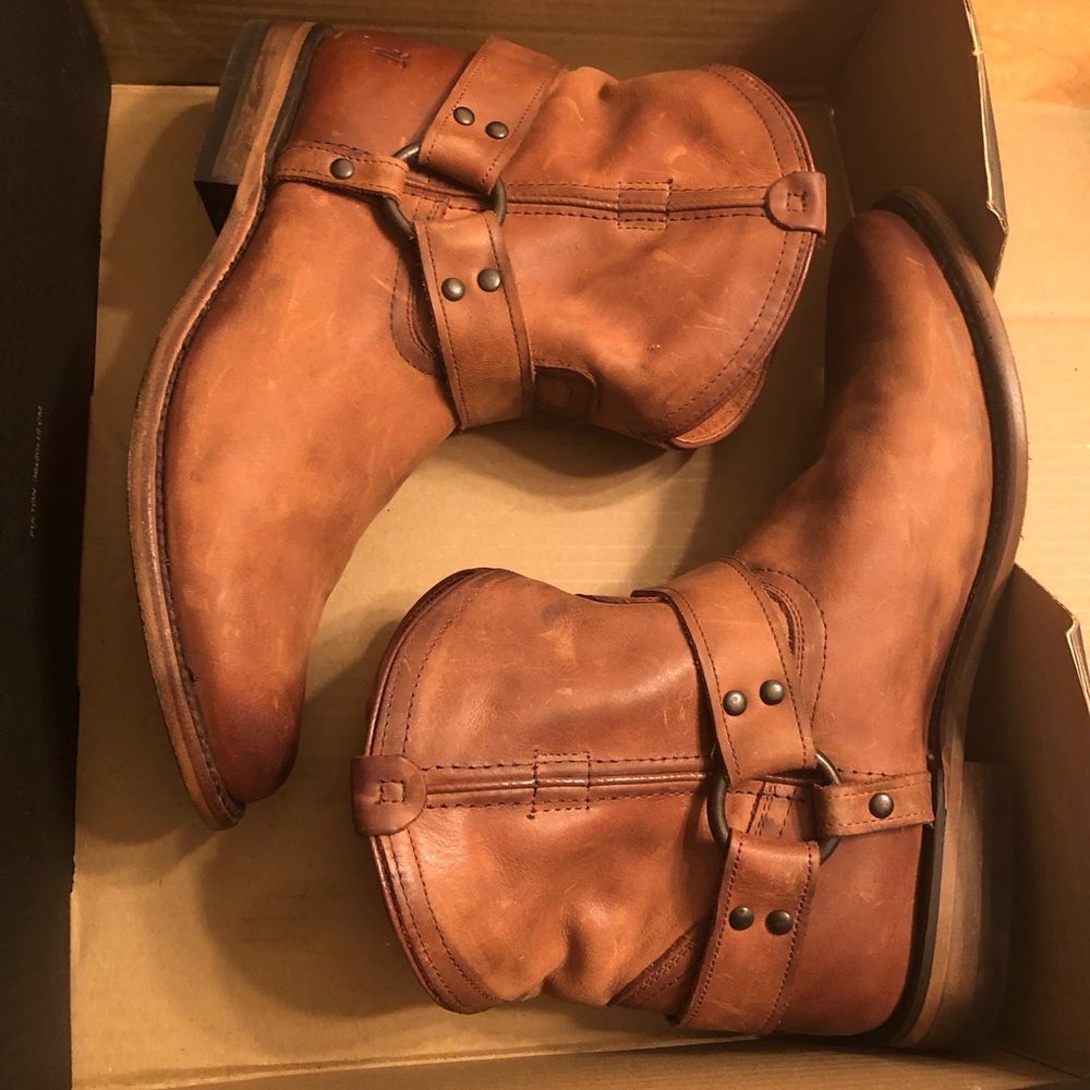 Brand new cowboy Fryer Wyatt Harness Short Boot